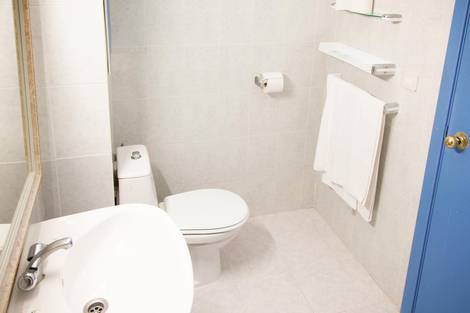 Hotel Apartamentos Vibra Central City - Adults Only San Antonio  Ngoại thất bức ảnh